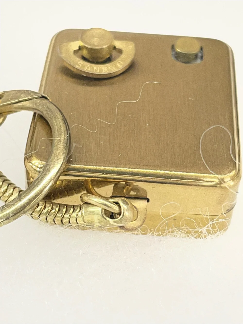 Gold-Tone Floral Key & Card Holder Keychain - Red Floral Accent